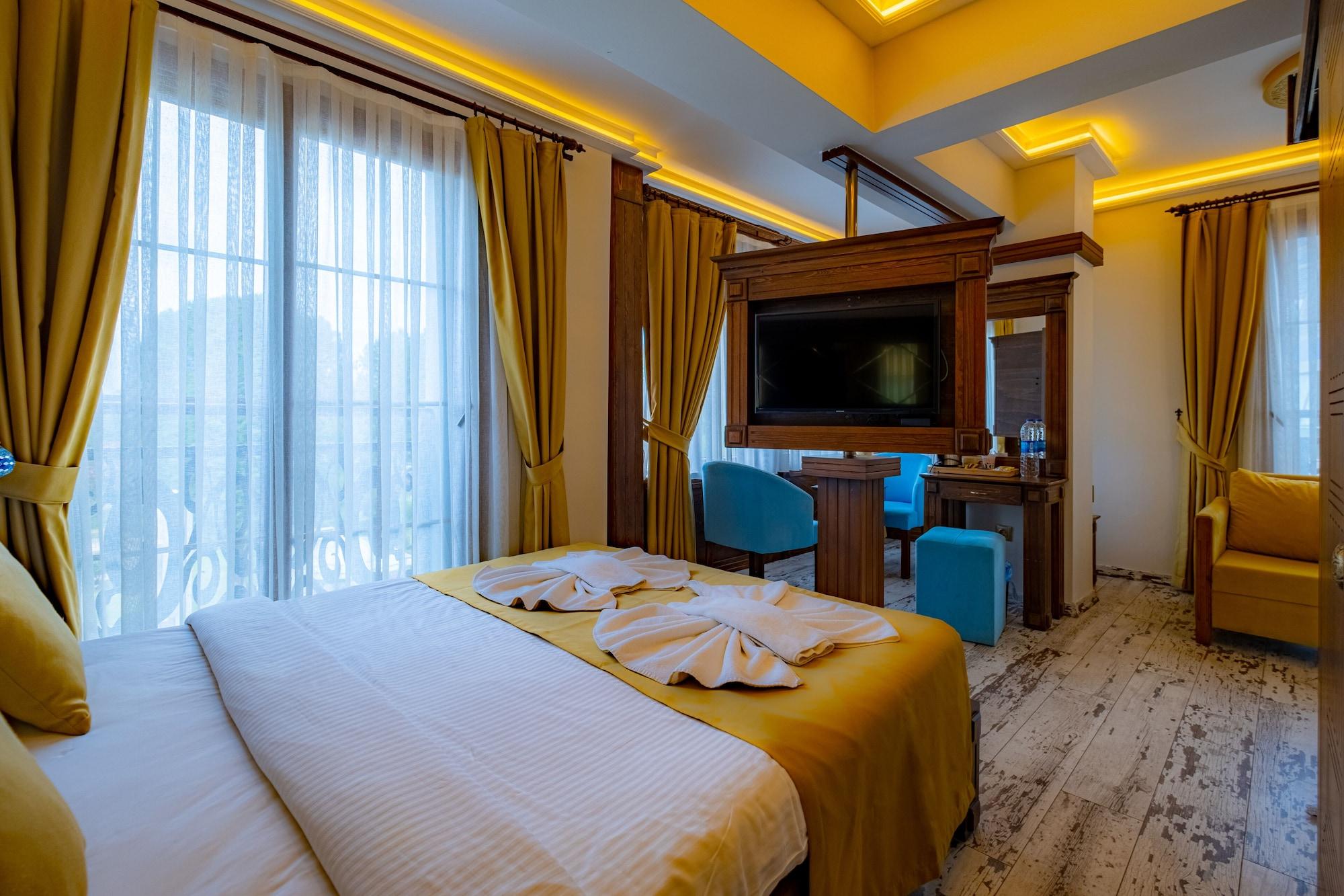Reis Royal Hotel Fethiye Exterior photo