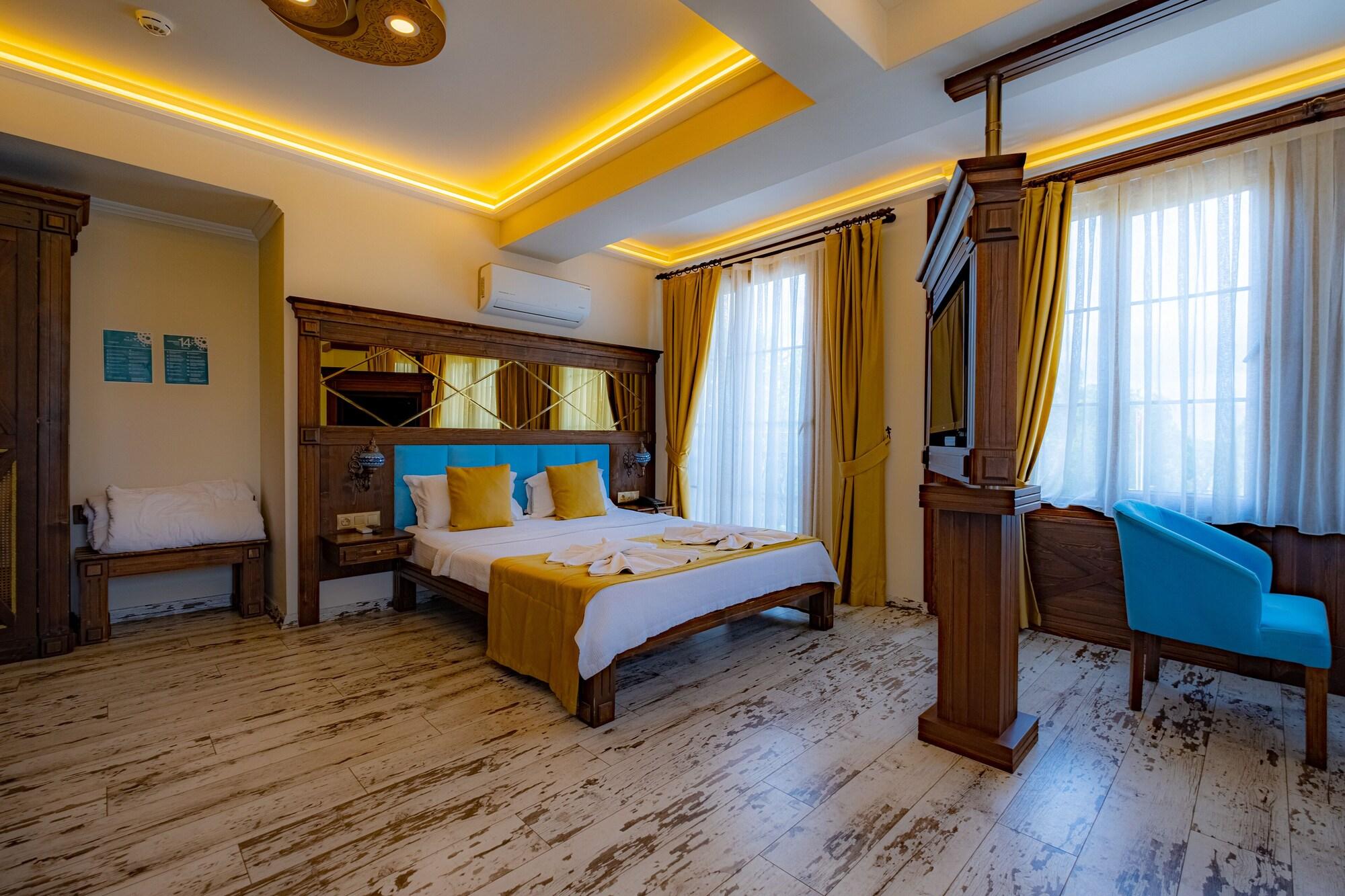 Reis Royal Hotel Fethiye Exterior photo