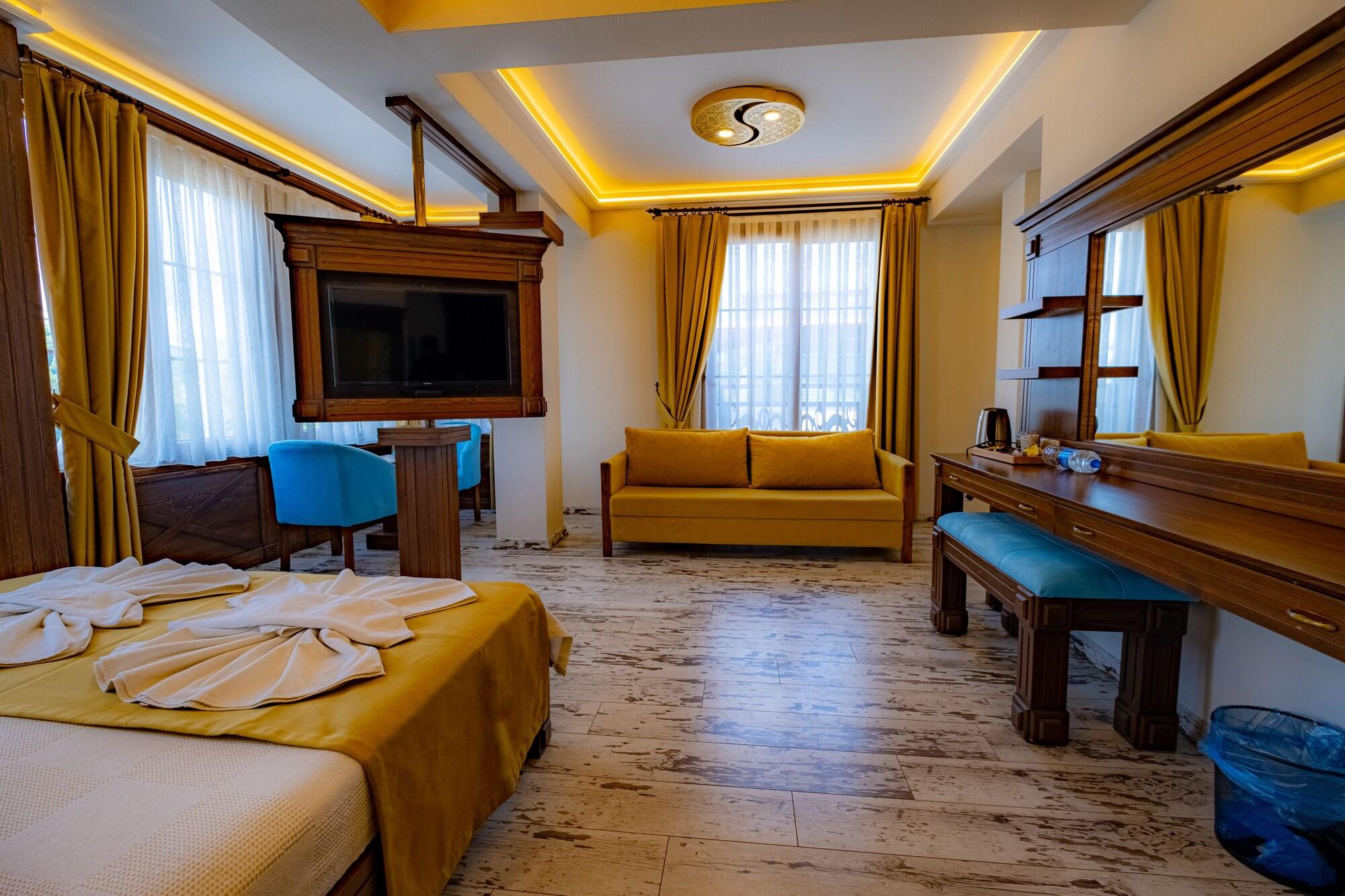 Reis Royal Hotel Fethiye Exterior photo