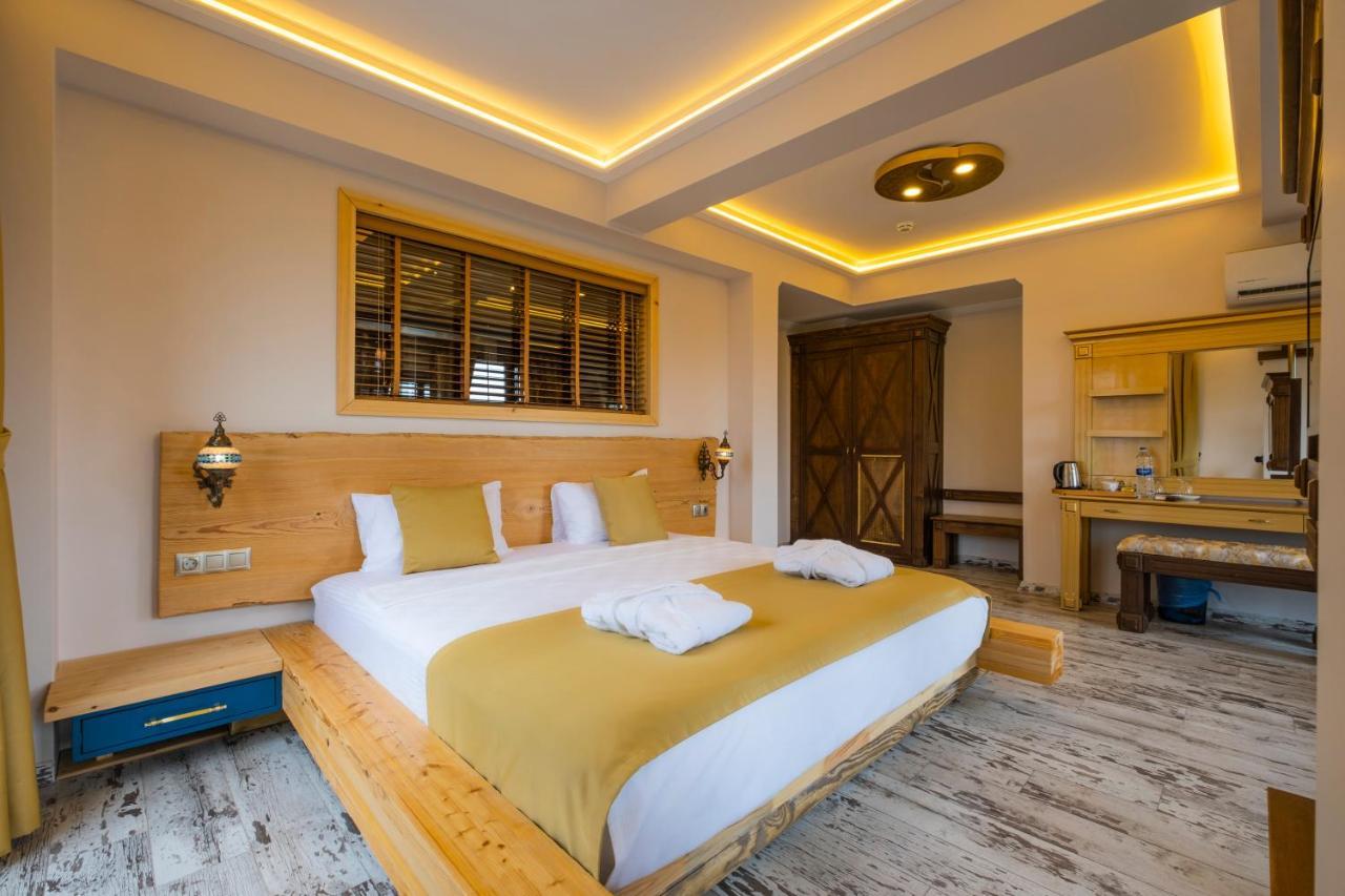 Reis Royal Hotel Fethiye Exterior photo