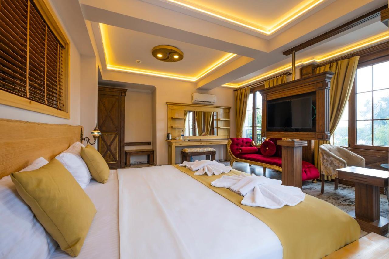 Reis Royal Hotel Fethiye Exterior photo