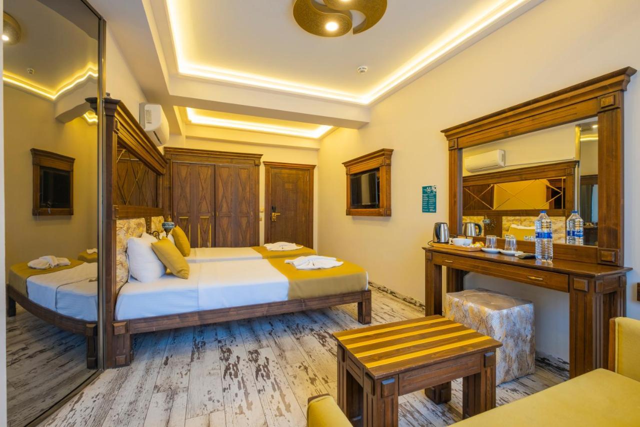 Reis Royal Hotel Fethiye Exterior photo