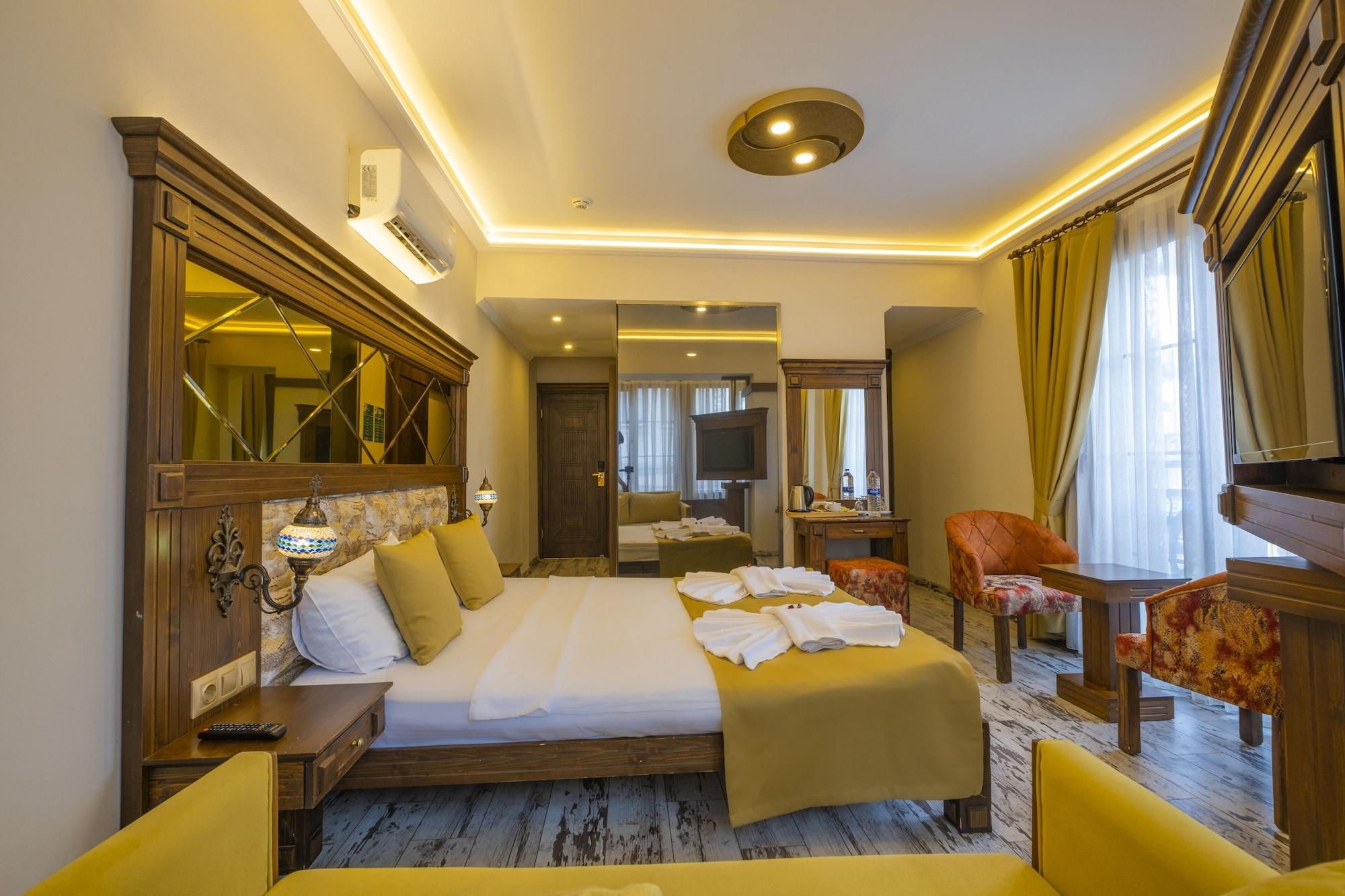 Reis Royal Hotel Fethiye Exterior photo