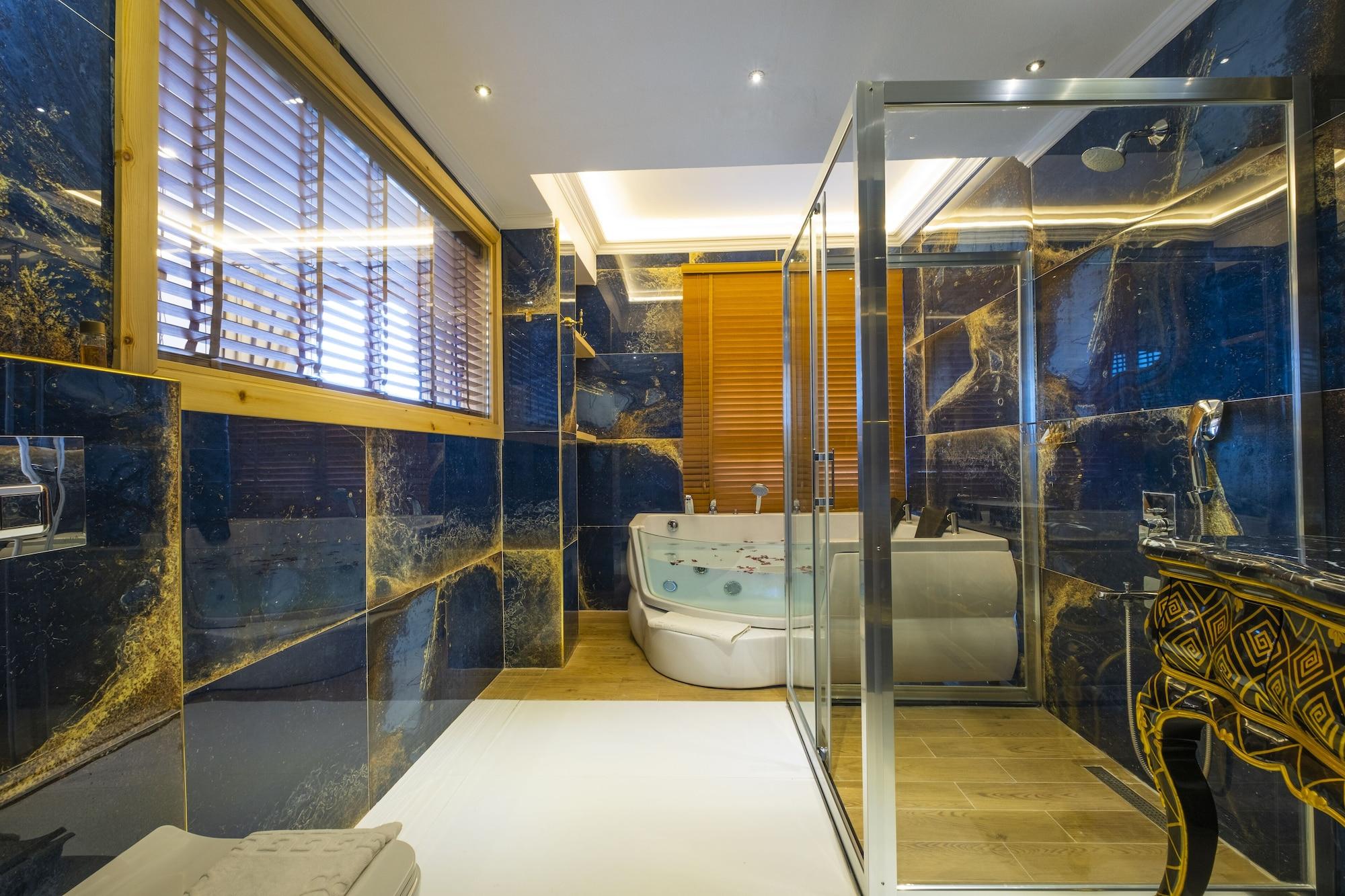 Reis Royal Hotel Fethiye Exterior photo