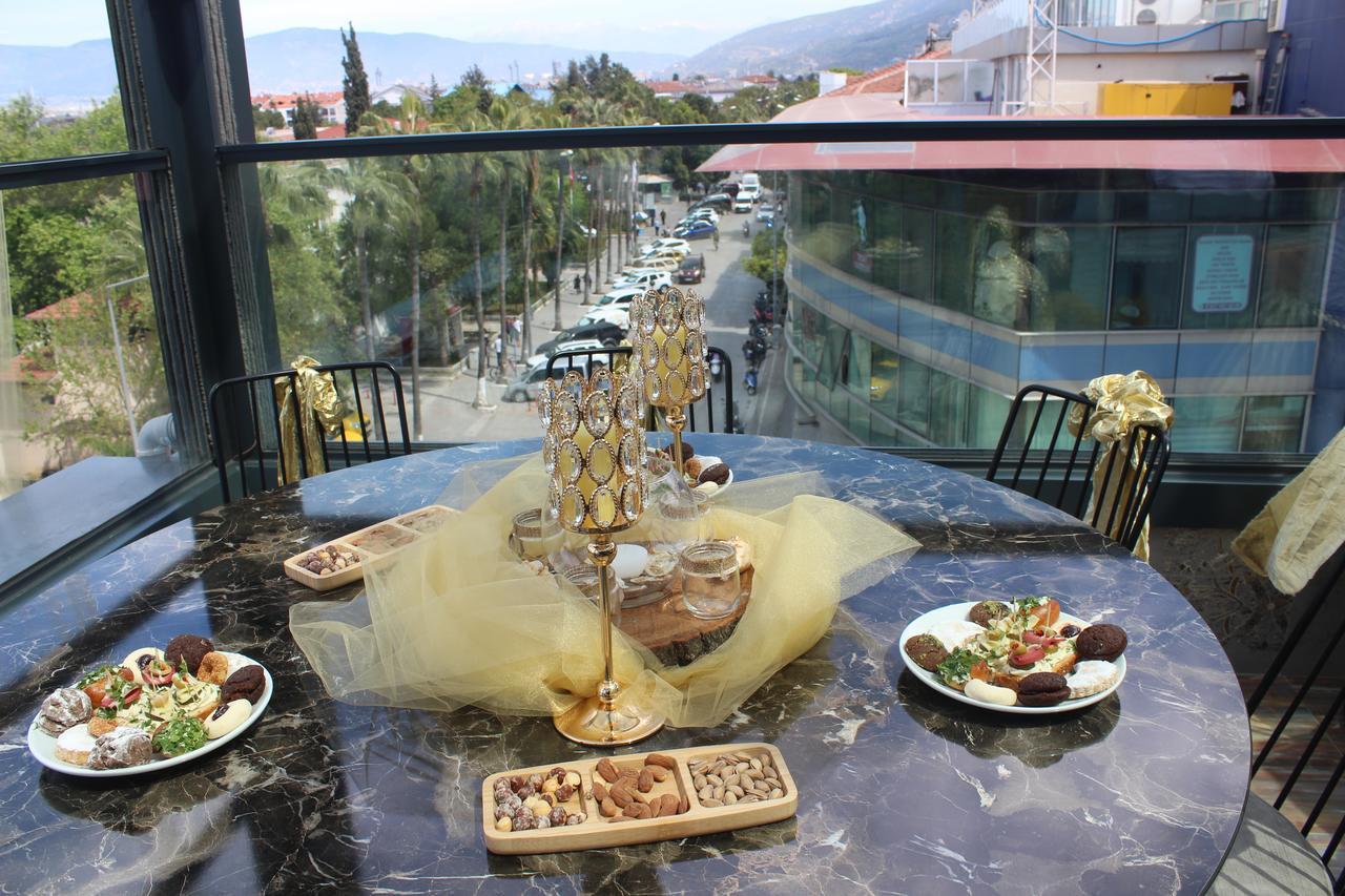 Reis Royal Hotel Fethiye Exterior photo